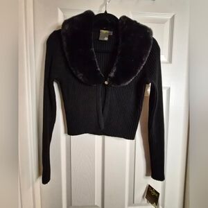 Taylor Ribbed Cropped Sweater with Faux Fur Collar & Pearl Button Accent